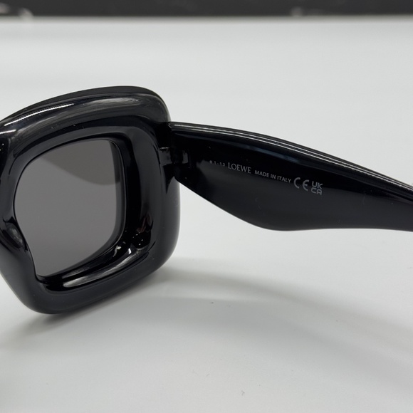 NEW LOEWE SQUARE SUNGLASSES LW40098I 01A BLACK GREY LOEWE WOMEN EYEWEAR - Picture 9 of 10